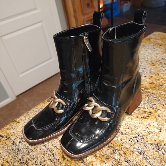Steve Madden Loreen Black Patent Chunky Heel Gold Chain Mid Calf Boot Sz 8.5M - Picture 1 of 12